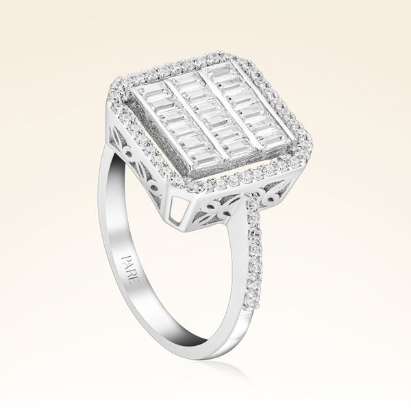 0,98 Karat Kolu Taşlı Baget Pırlanta Yüzük - Pare Pırlanta