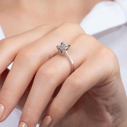 F Renk 1,00 Karat HRD Sertifikalı Tektaş Pırlanta Yüzük - 7