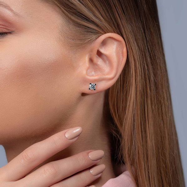 1,30 Karat Tektaş Pırlanta Küpe - Pare Pırlanta