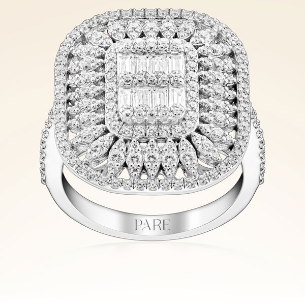 1,39 Karat Kolu Taşlı Baget Pırlanta Yüzük - Pare Pırlanta