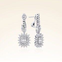 1,40 Karat Pırlantalı Baget Küpe - 1