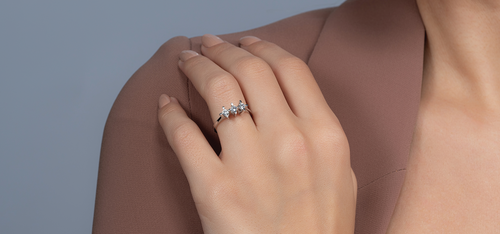 Pırlanta Tria Yüzük Nedir? Üç Taşın Sembolizmi