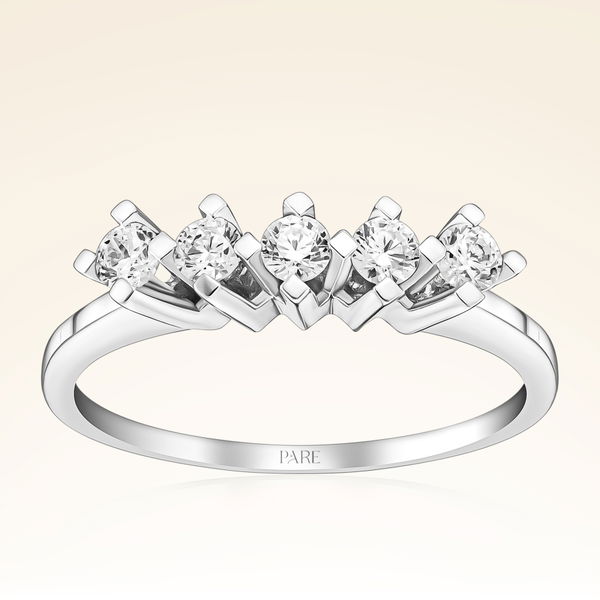 0,40 Karat Beştaş Pırlanta Yüzük - Pare Pırlanta