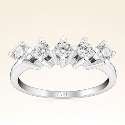 0,50 Karat Beştaş Pırlanta Yüzük - Pare Pırlanta