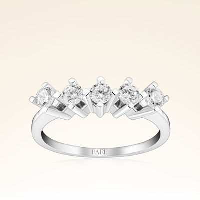 0,50 Karat Beştaş Pırlanta Yüzük - Pare Pırlanta