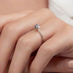 D Renk 0,30 Karat GIA Sertifikalı Tektaş Pırlanta Yüzük - PR00783-G25 - 7