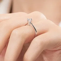 D Renk 0,30 Karat HRD Sertifikalı Tektaş Pırlanta Yüzük - 7