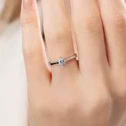 D Renk 0,30 Karat HRD Sertifikalı Tektaş Pırlanta Yüzük - 5