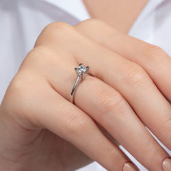 D Renk 0,40 Karat HRD Sertifikalı Tektaş Pırlanta Yüzük - 7