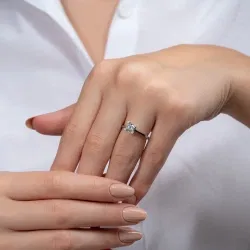 D Renk 0,60 Karat HRD Sertifikalı Tektaş Pırlanta Yüzük - 4