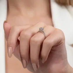 E Renk 0,60 Karat HRD Sertifikalı Tektaş Pırlanta Yüzük - 5