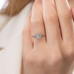 0,07 Karat Efektli Baget Pırlanta Yüzük - 5