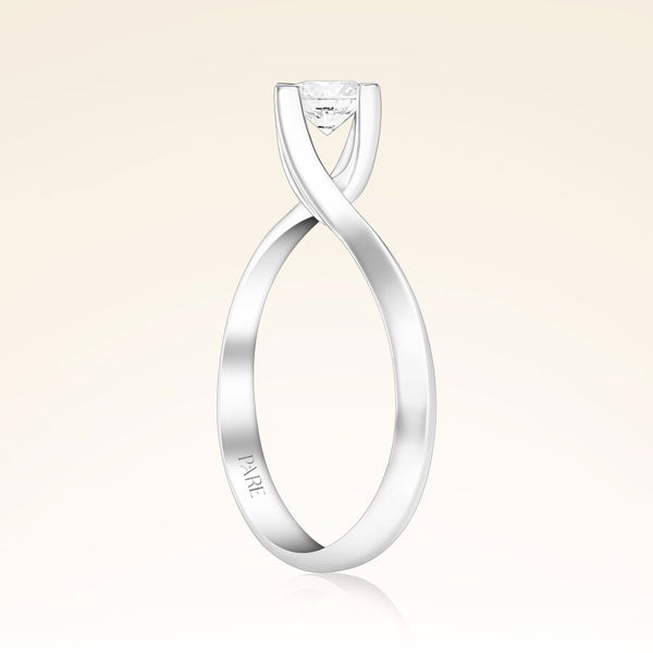 F Renk 0,40 Karat HRD Sertifikalı Tektaş Pırlanta Yüzük - Pare Pırlanta