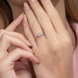 G Renk 0,40 Karat HRD Sertifikalı Tektaş Pırlanta Yüzük - 5