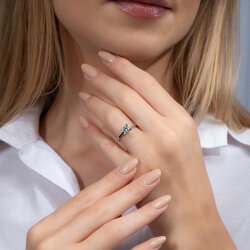 G Renk 0,70 Karat HRD Sertifikalı Tektaş Pırlanta Yüzük - 4