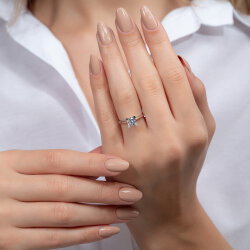 G Renk 0,80 Karat HRD Sertifikalı Tektaş Pırlanta Yüzük - 4