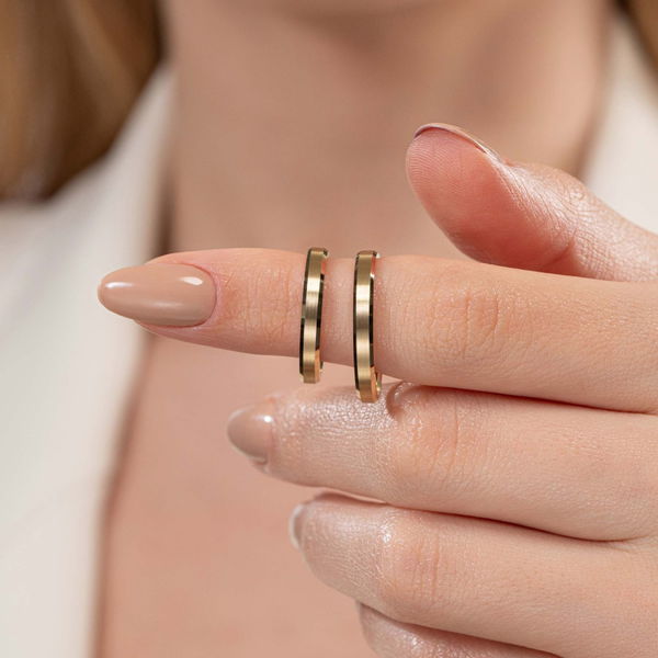 Ortası Mat Klasik Çift Alyans - Pare Pırlanta