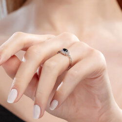 0,70 Karat Pırlantalı Oval Safir Yüzük - 4