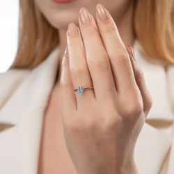 0,37 Karat Pırlantalı Swist Blue Topaz Yüzük - 3