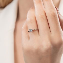 D Renk 0,30 Karat HRD Sertifikalı Tektaş Kalp Pırlanta Yüzük - 5