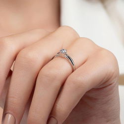 D Renk 0,30 Karat HRD Sertifikalı Tektaş Pırlanta Yüzük - PR00362-H37 - 7