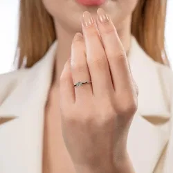 D Renk 0,30 Karat HRD Sertifikalı Tektaş Pırlanta Yüzük - 4