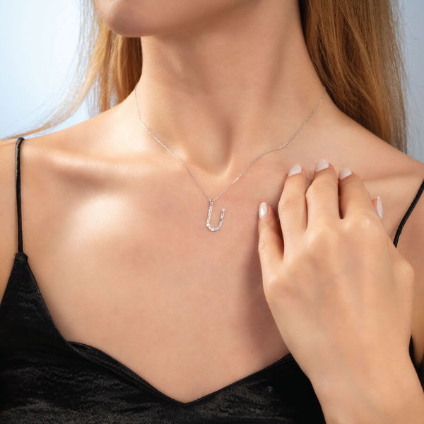 U Harf Pırlanta Kolye - Pare Pırlanta